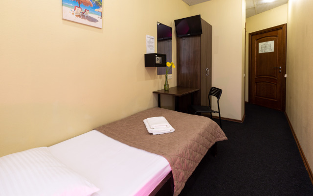 Mini Hotel Kashirskiy - Hostel