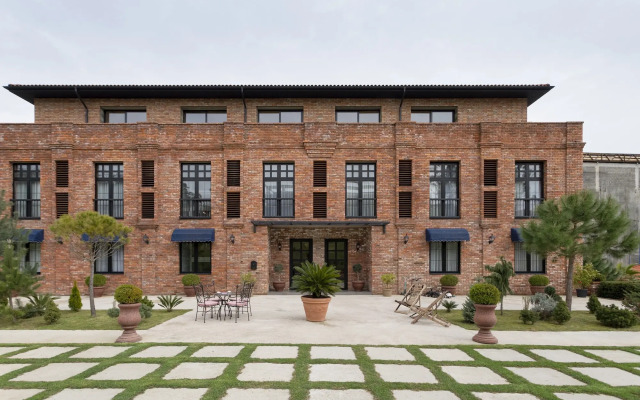 Loft Hotel