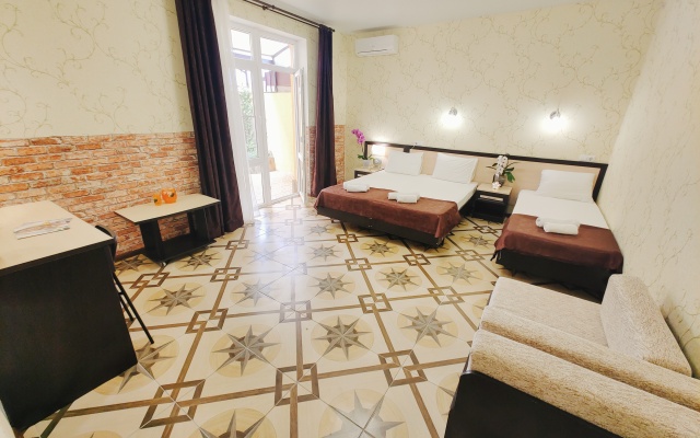 Nautilus Guest House