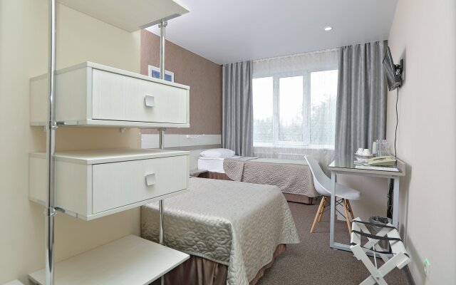 Snowy Owl Hotel