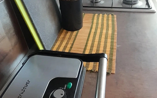 Uyutnaya V Tsentre Pionerskogo Flat