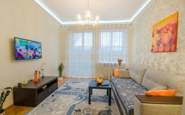 Yanki Kupaly 11 Apartments