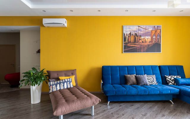 Apart Vl Na Naberezhnoy S Vidom Na More Apartments