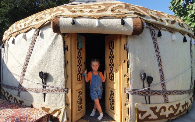 Agat Yurt Camp Glamping