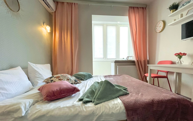 Crystal-Apart On Congress Street