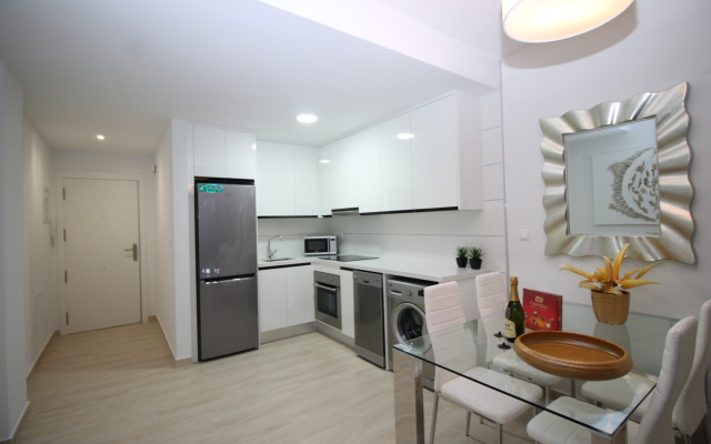V LaMate Apartments