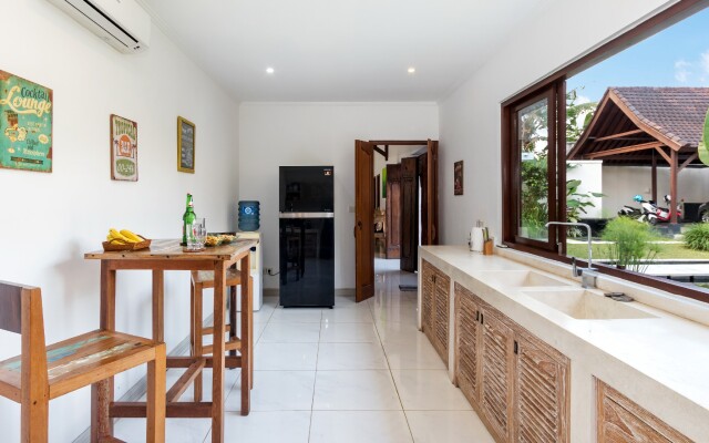 Вилла Candi Kecil Empat