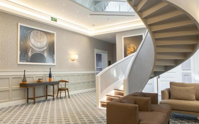 Promenade Hotel Baku