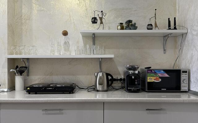 Dvukhkomnatnye Apartamenty S Vidom Na Sad Flat