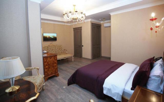 West Inn Hotel Baku