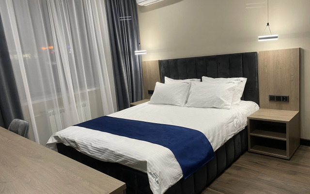 Royal Status Hotel
