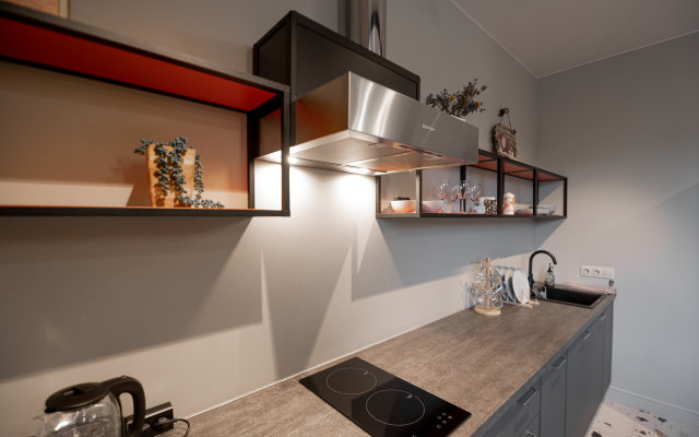 Sovremennye U Metro Pokryshkina Apartments