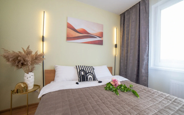 1-Kom Beguest S Balkonom Na Otradnoy 1 Flat