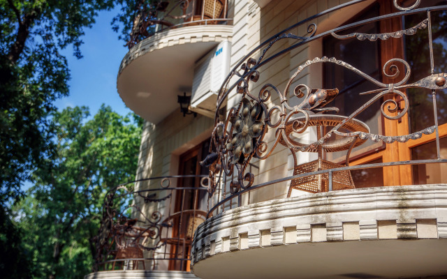 Villa Zhasmin Hotel