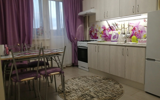 Orkhideya Flat