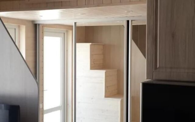 Частный дом на 1-м Академическом переулке 9