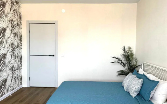 Na Petra Podzolkova 28 Ryadom S Planetoy Flat