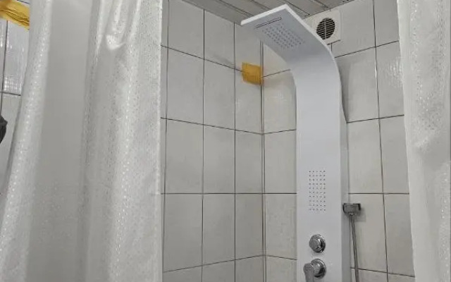 Uyutnaya Dvukhkomnatnaya Flat