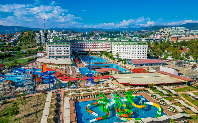 Grand Cortez And Spa Resort