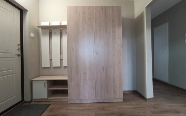 Dvukhkomnatnye U Lerua Merlen I Tts Planeta Apartments