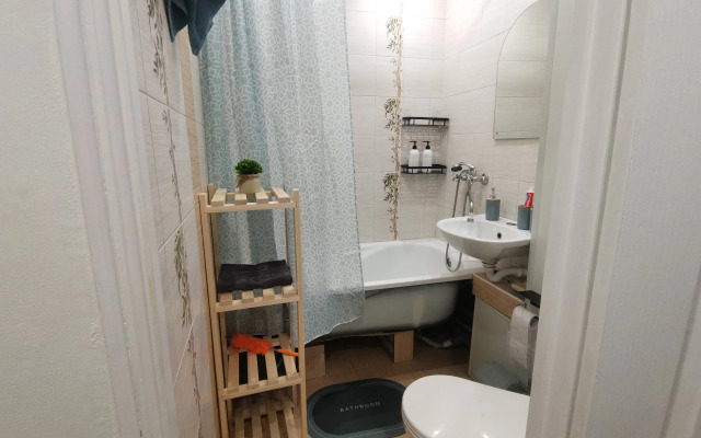 Uyutnaya Ryadom S Parkom I Nedaleko Ot Volgi Flat