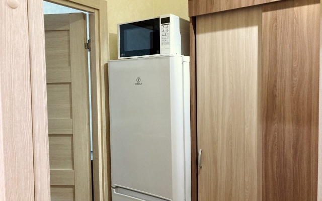 Квартира Семейная студия на Охтинской 16