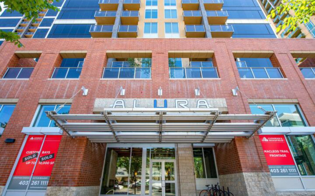 Stylish Downtown Condos by GLOBALSTAY Apart-hotel