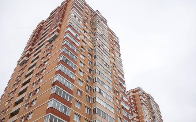 V tikhom rayone s khoroshim remontom Apartments