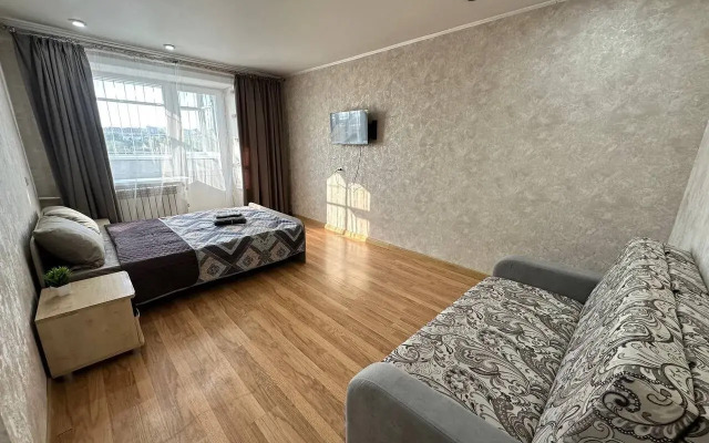 Na Ulitse Prirechnaya 8 Flat
