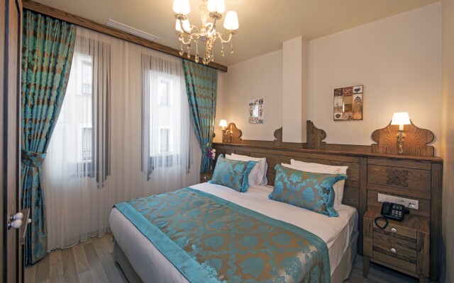 Perapolis Hotel