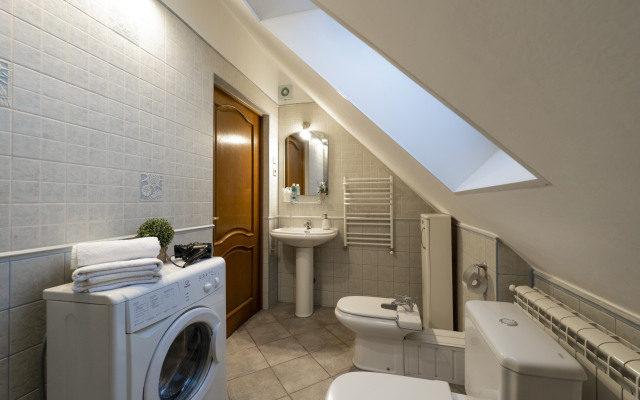 Апартаменты двухуровневые в тихом районе Амалиенау