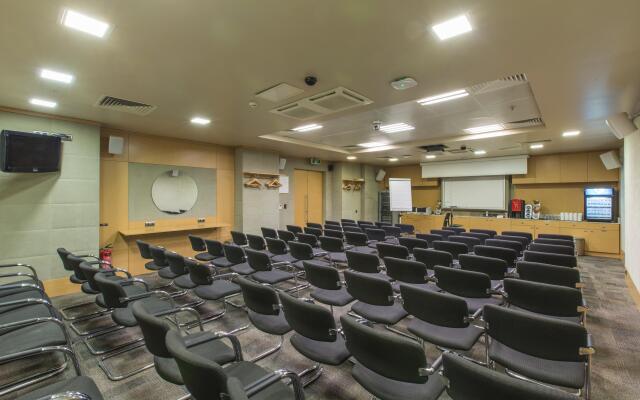 Ramada by Wyndham Istanbul Pera Hotel