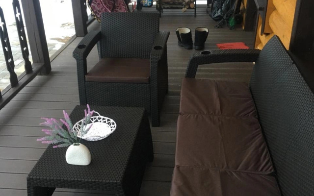 Частный дом Дом у озера