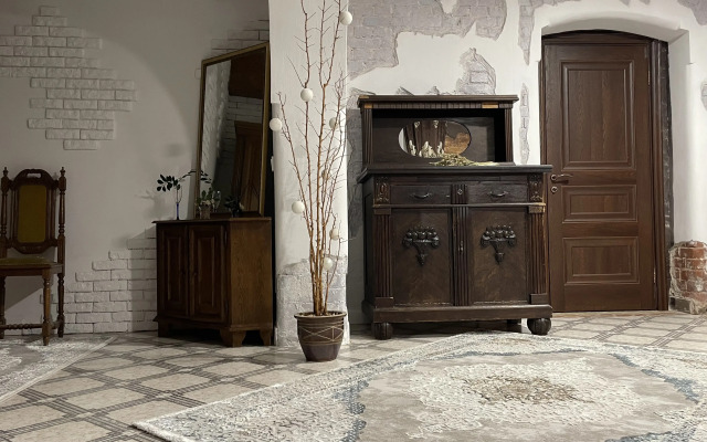 Unikalnaya Vintazhnaya 250 кв. м. Flat