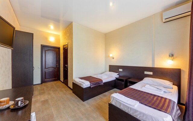 Art-Shale Guest House