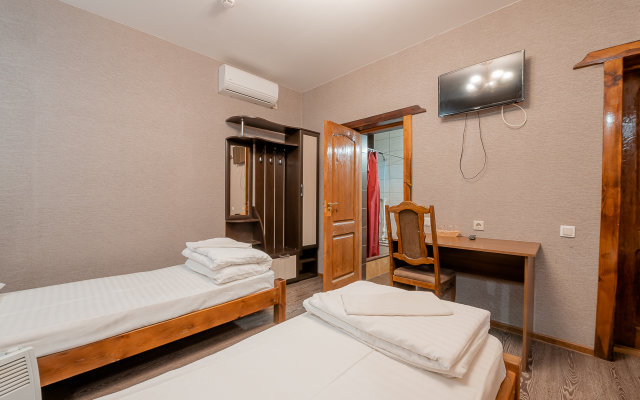 Nadezhda Hotel