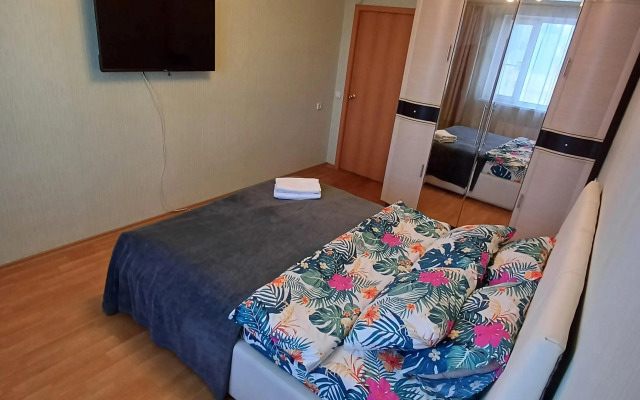 Chayka House na Volzhskaya Naberezhnaya d.21 Apartments