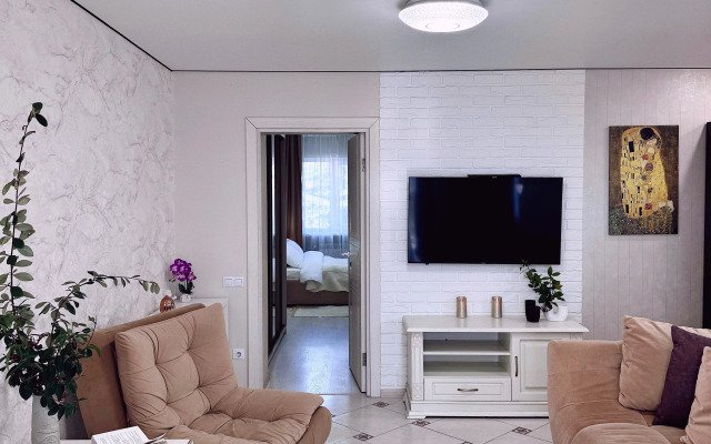 Milaya Dvushka Na Tsvetnom Bulvare Flat