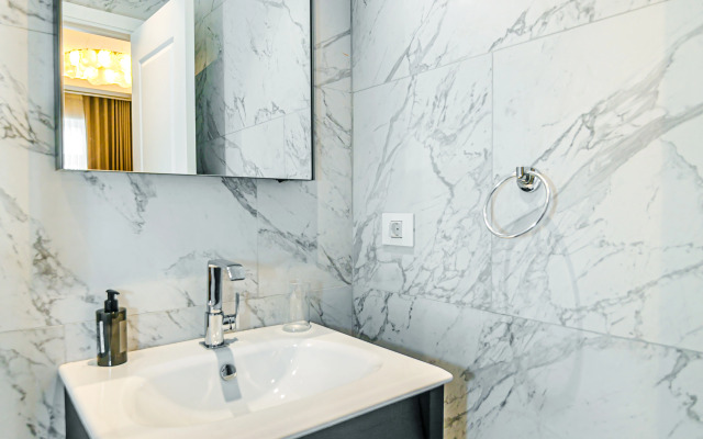 Апартаменты VIP 2 Bedroom in Baku White City