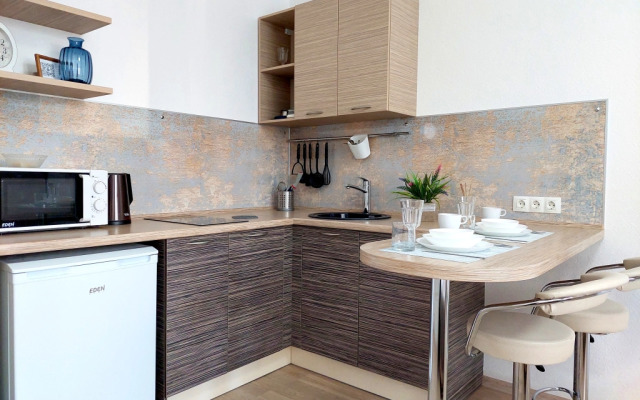 Три квартиры на Сахарова 2