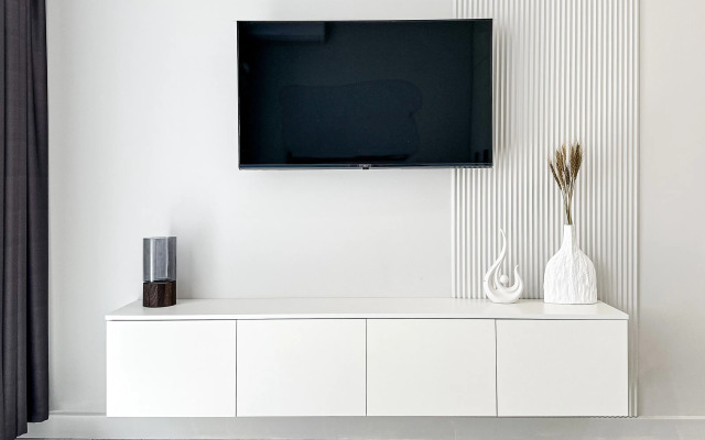 ADT Meridian White Marble Apartments