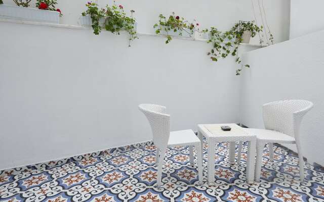 Albinas Hotel Old City
