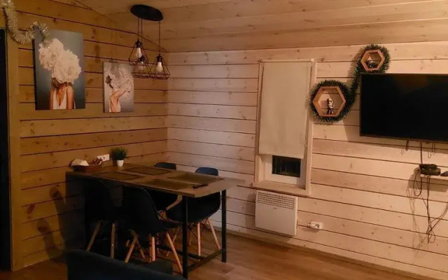 u gonolyzhnogo kurorta Tuutari park Lodging house