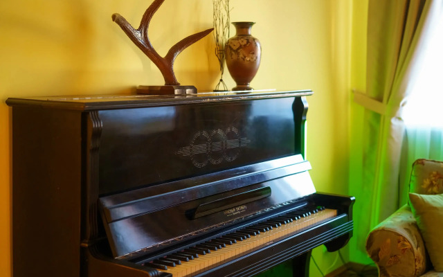 Bolshoy Kottedzh Dlya Vashikh Meropriyatiy Private House