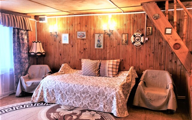 Гостевой Дом с Камином и Баней у Озера