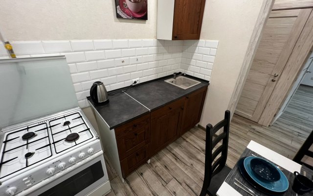 Uyutnaya dvukhkomnatnaya na Taganskoy Apartment