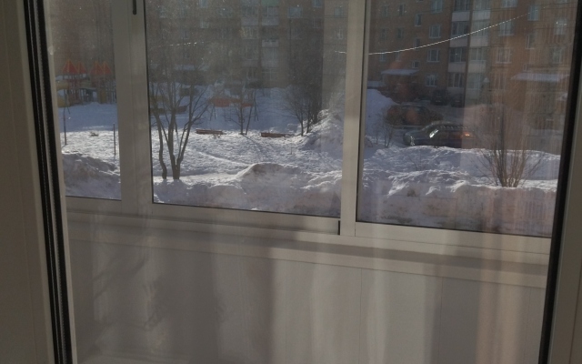 "Welcome Dobro Pozhalovat" Flat