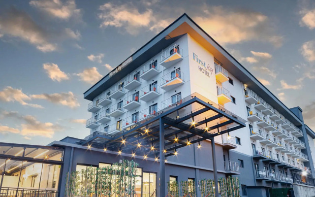 First Joy Hotel