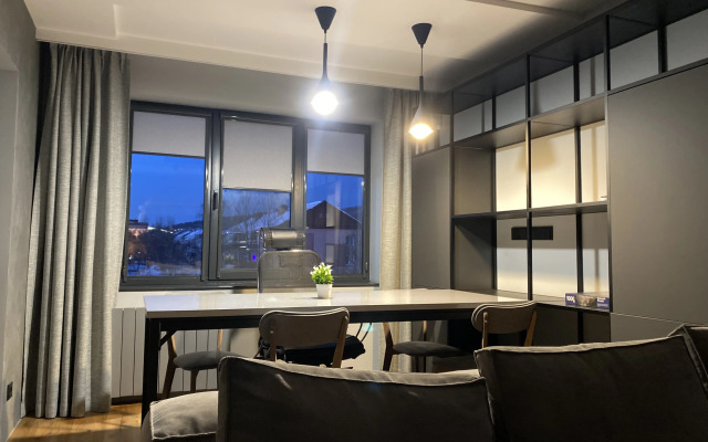 Dizaynerskaya Ryadom S G/k Gorny Vozdukh Flat