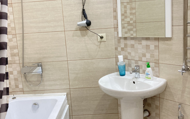Yevrodvushka V Tsentre Dombaya Apartments